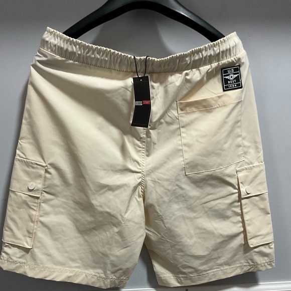 New-Jump Start Men's SZ M Cream,Pocketed Drawstring Athletic Shorts Strech SLOW - Picture 2 of 11
